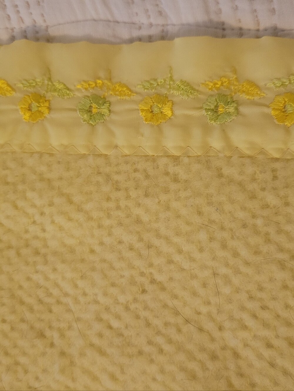 Vintage Twin Floral Satin Edge Blanket Yellow